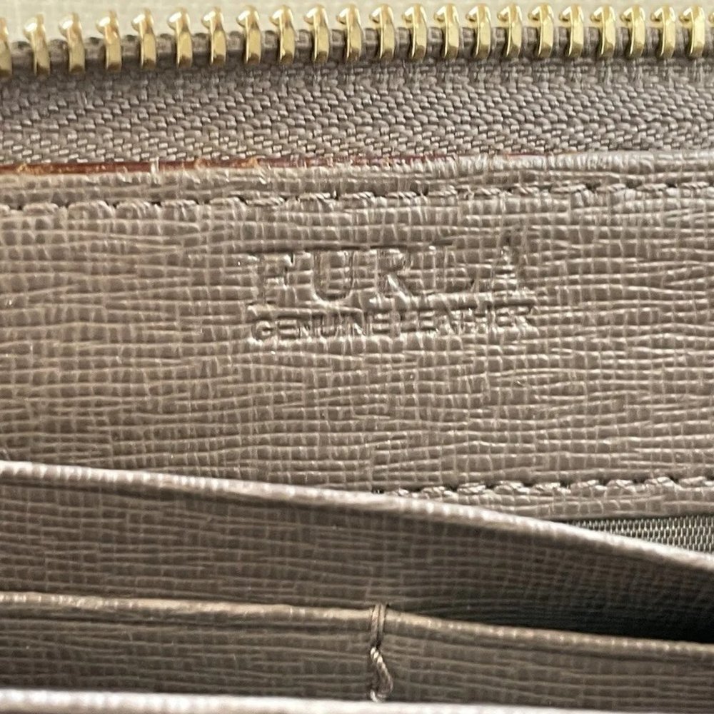 Furla Women Wristlet Genuine Leather Beige Wallet Card Holder Purse - Picture 11 of 12